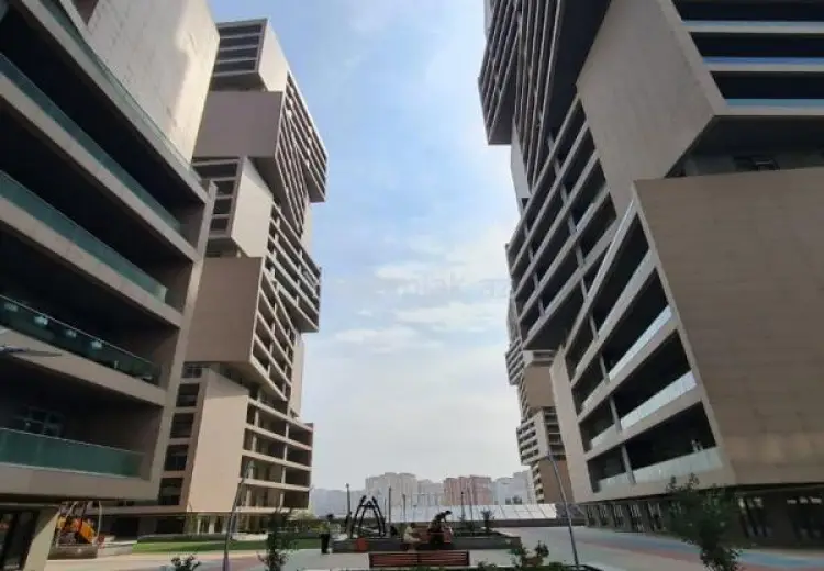 570 000 AZN - 4 otaqlı mənzil Satılır, Yasamal qəs., Yasamal, Bakı