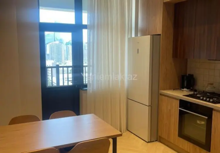 2 100 AZN - 2 otaqlı mənzil Kirayə (aylıq), Səbail, Bakı