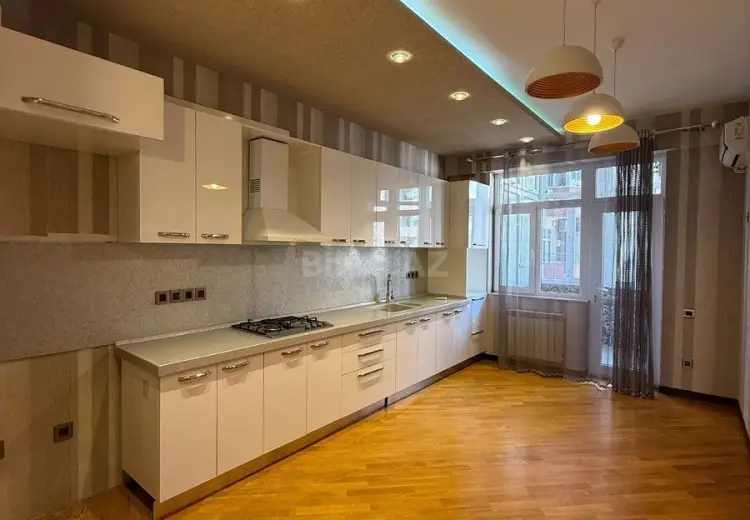 3 otaqlı mənzil Satılır, Yeni Yasamal qəs., Yasamal, Bakı
