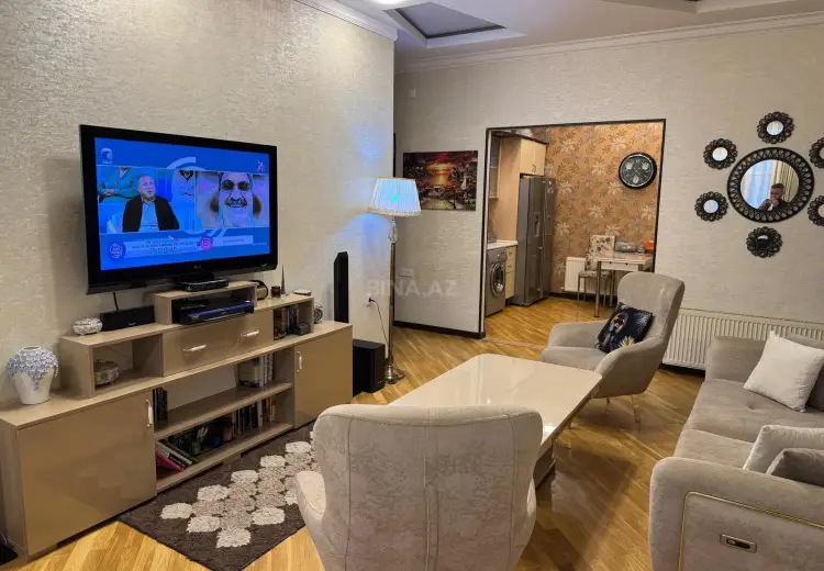 3 otaqlı mənzil Kirayə (günlük), Səbail, Bakı