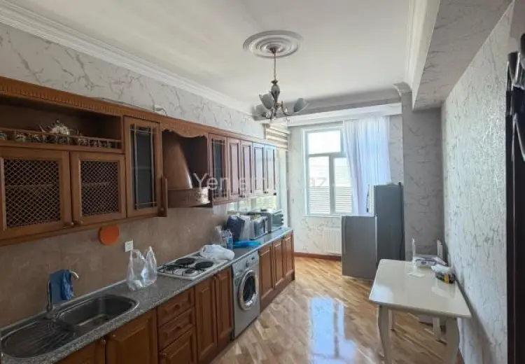 900 AZN - 3 otaqlı mənzil Kirayə (aylıq), Nərimanov, Bakı