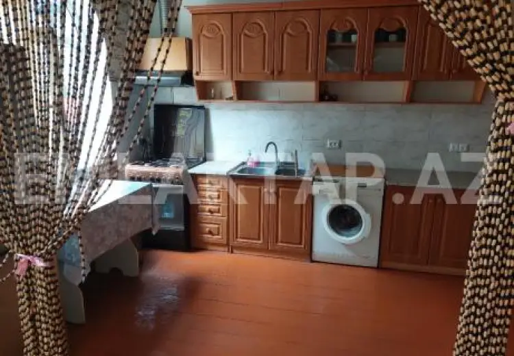 80 AZN - 5 otaqlı mənzil Kirayə (aylıq), Zaqatala
