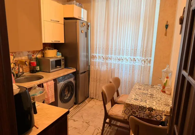 3 otaqlı mənzil Satılır, Yeni Günəşli qəs., Suraxanı, Bakı