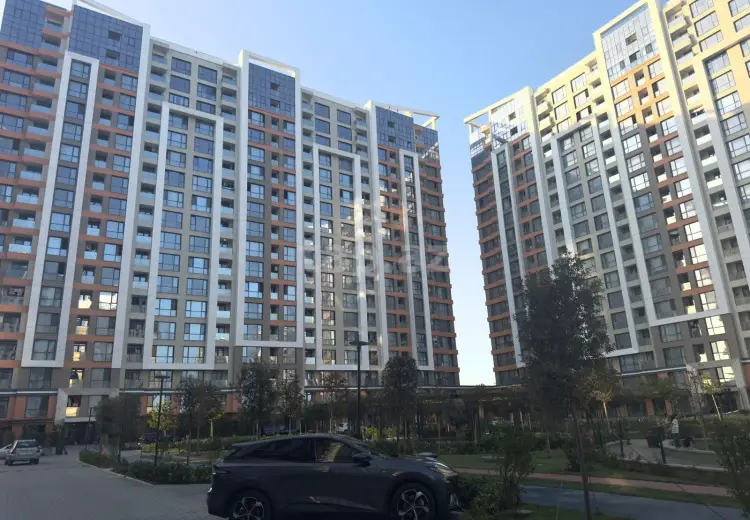 2 000 AZN - 4 otaqlı mənzil Kirayə (aylıq), Nərimanov, Bakı
