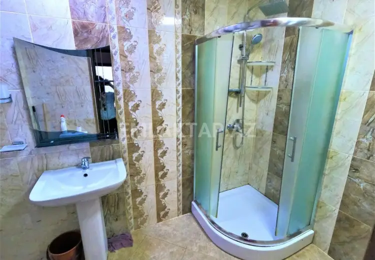 1 100 AZN - 3 otaqlı mənzil Kirayə (aylıq), 8-ci kilometr, Nizami, Bakı