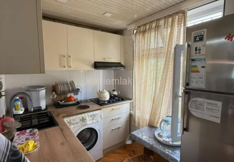 225 000 AZN - 3 otaqlı mənzil Satılır, Yasamal qəs., Yasamal, Bakı