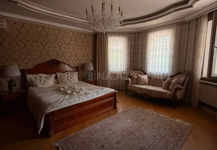 8 otaqlı mənzil Satılır, Novxanı, Abşeron
