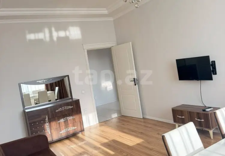 2 otaqlı mənzil Kirayə (aylıq), 8-ci kilometr, Nizami, Bakı