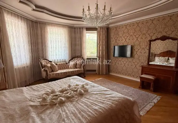8 otaqlı mənzil Satılır, Novxanı, Abşeron