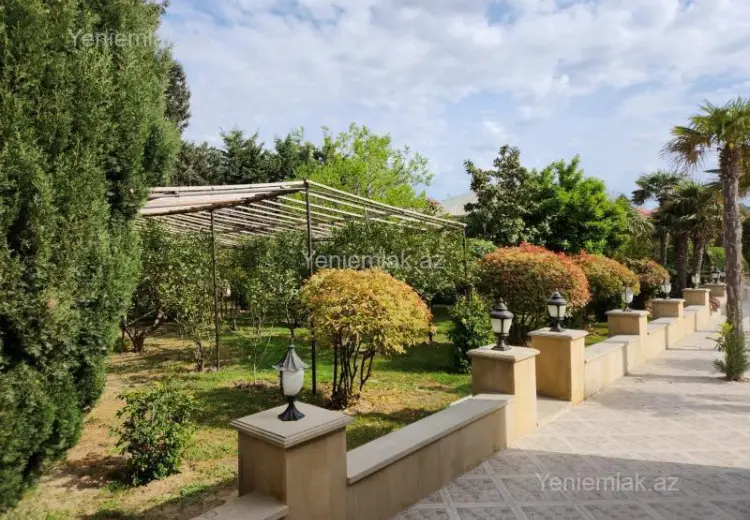 8 otaqlı mənzil Satılır, Novxanı, Abşeron