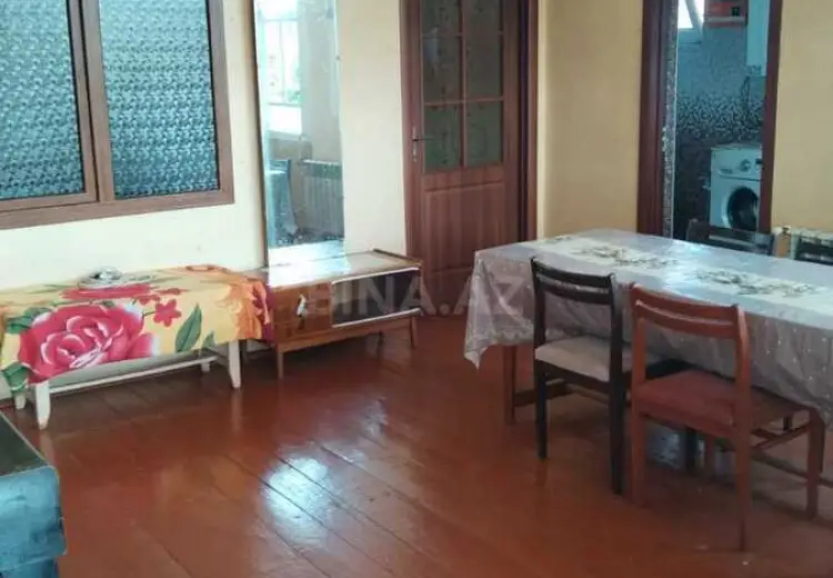 110 AZN - 2 otaqlı mənzil Kirayə (aylıq), Şəki
