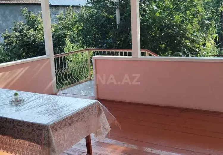 110 AZN - 2 otaqlı mənzil Kirayə (aylıq), Şəki
