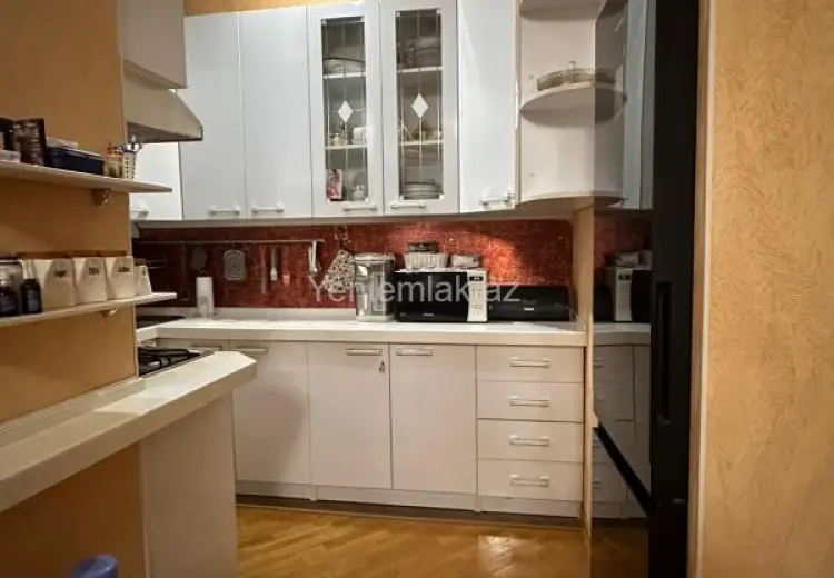 3 otaqlı mənzil Satılır, Yasamal qəs., Yasamal, Bakı