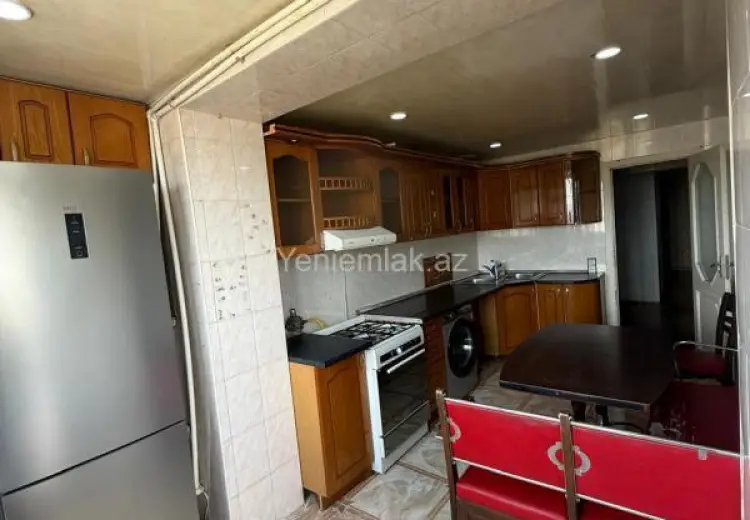 900 AZN - 4 otaqlı mənzil Kirayə (aylıq), Yasamal qəs., Yasamal, Bakı