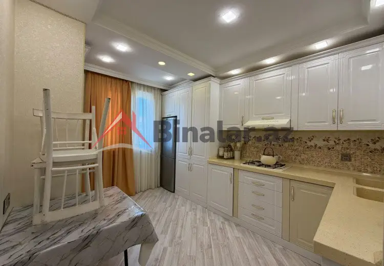 3 otaqlı mənzil Kirayə (aylıq), Bakı