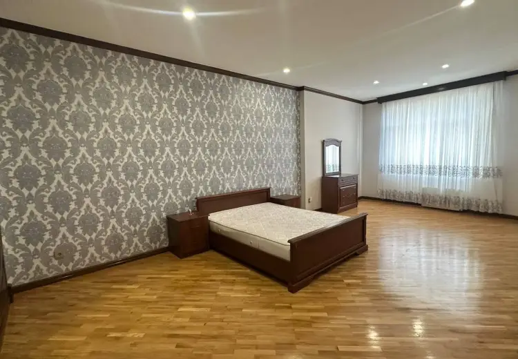 7 otaqlı mənzil Kirayə (aylıq), Nəsimi, Bakı