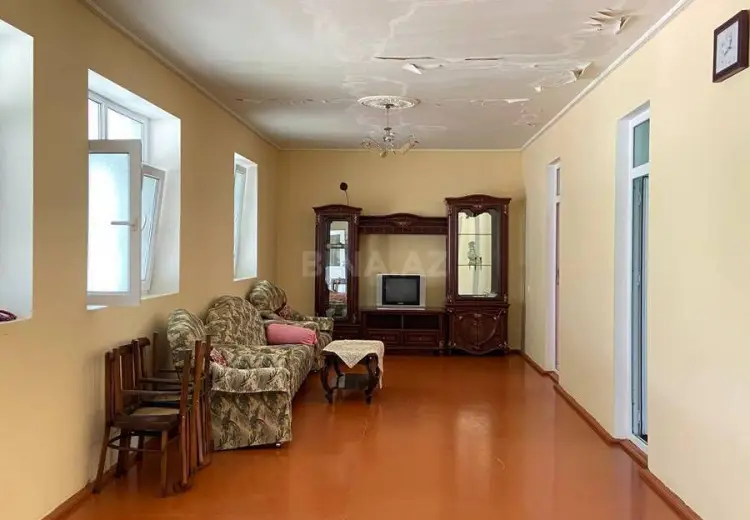 47 000 AZN - 9 otaqlı mənzil Satılır, Daşkəsən