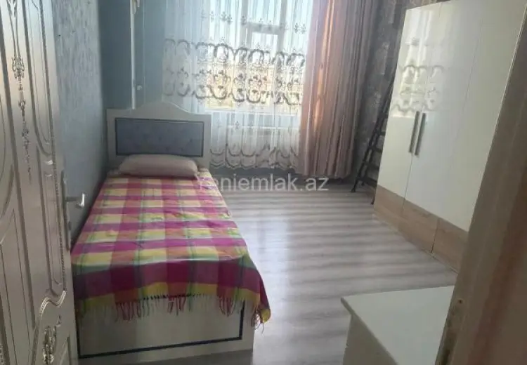 800 AZN - 4 otaqlı mənzil Kirayə (aylıq), 6-cı mikrorayon, Sumqayıt