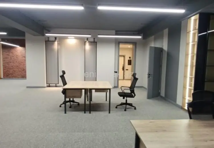 3 400 AZN - 200 m² Obyekt / Ofis Kirayə (aylıq), Xətai, Bakı