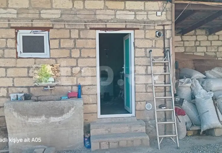 55 000 AZN - 5 otaqlı mənzil , Şəmkir