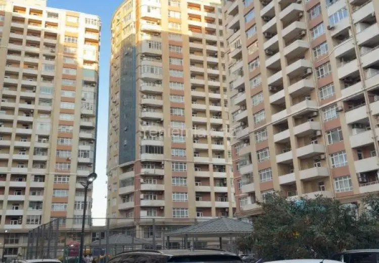 1 300 AZN - 3 otaqlı mənzil Kirayə (aylıq), Xətai, Bakı