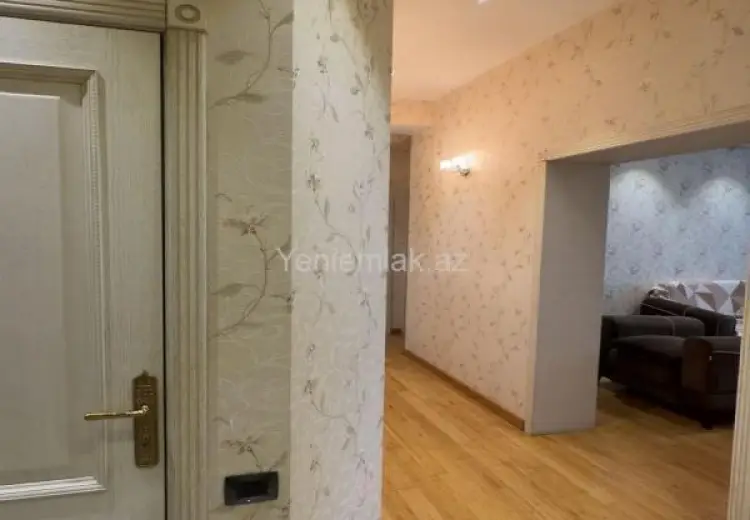 1 300 AZN - 3 otaqlı mənzil Kirayə (aylıq), Xətai, Bakı