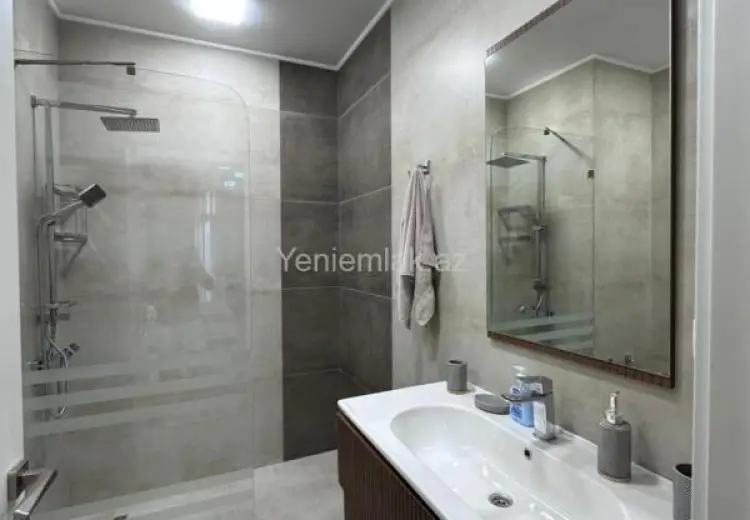 2 500 AZN - 3 otaqlı mənzil Kirayə (aylıq), Ağ şəhər, Xətai, Bakı