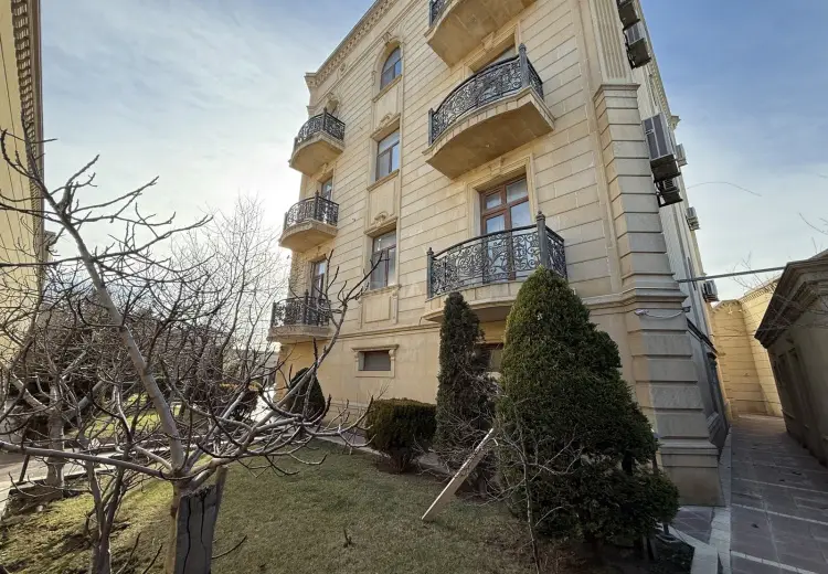 11 otaqlı mənzil Satılır, Badamdar qəs., Səbail, Bakı
