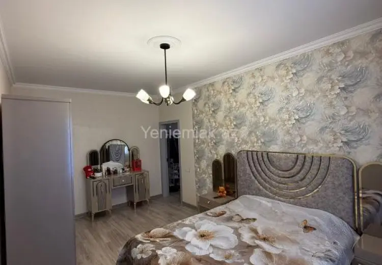 245 000 AZN - 4 otaqlı mənzil Satılır, Yasamal qəs., Yasamal, Bakı