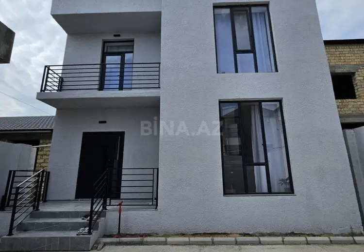 8 otaqlı mənzil Satılır, Səbail, Bakı