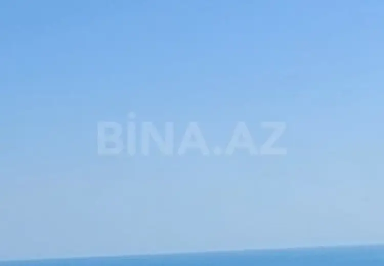 8 otaqlı mənzil Satılır, Səbail, Bakı