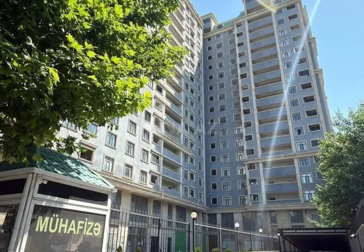 4 otaqlı mənzil Satılır, 8-ci mikrorayon, Binəqədi, Bakı