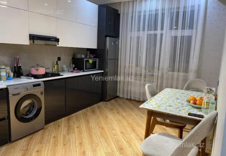 800 AZN - 3 otaqlı mənzil Kirayə (aylıq), Yeni Yasamal qəs., Yasamal, Bakı