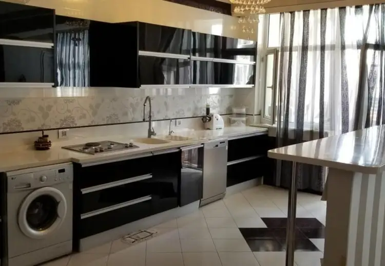 3 otaqlı mənzil Satılır, Yasamal, Bakı