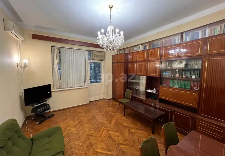 550 AZN - 2 otaqlı mənzil Kirayə (aylıq), Bakı