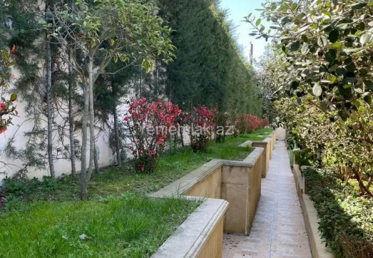 8 otaqlı mənzil Satılır, Novxanı, Abşeron