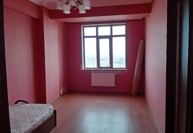 3 otaqlı mənzil Satılır, Bayıl qəs., Abşeron