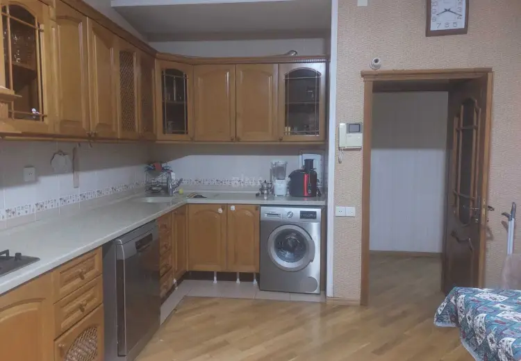 3 otaqlı mənzil Kirayə (aylıq), Nəsimi, Bakı