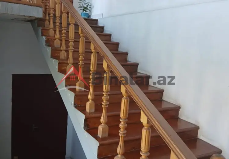200 AZN - 6 otaqlı mənzil Satılır, Masallı