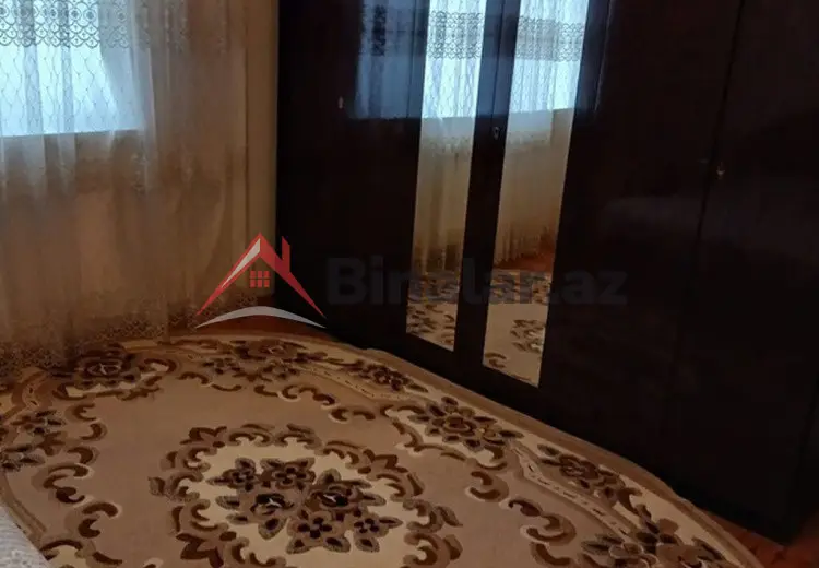 200 AZN - 6 otaqlı mənzil Satılır, Masallı