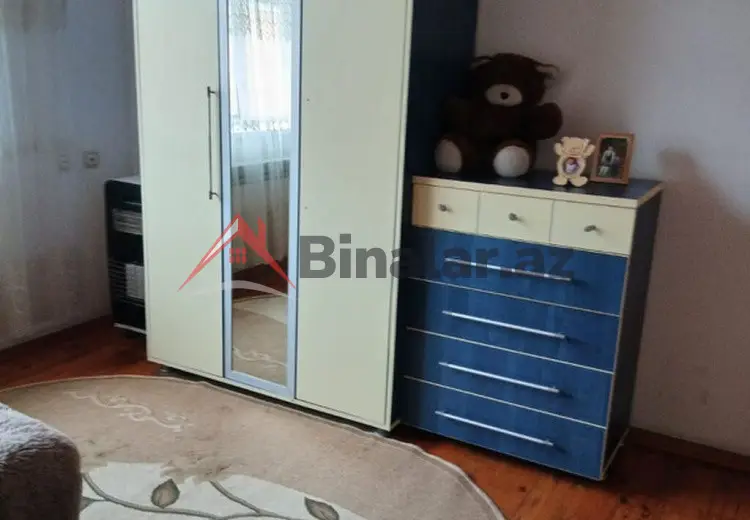 200 AZN - 6 otaqlı mənzil Satılır, Masallı