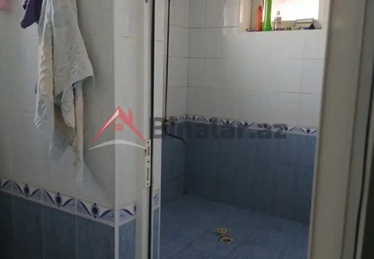 200 AZN - 6 otaqlı mənzil Satılır, Masallı