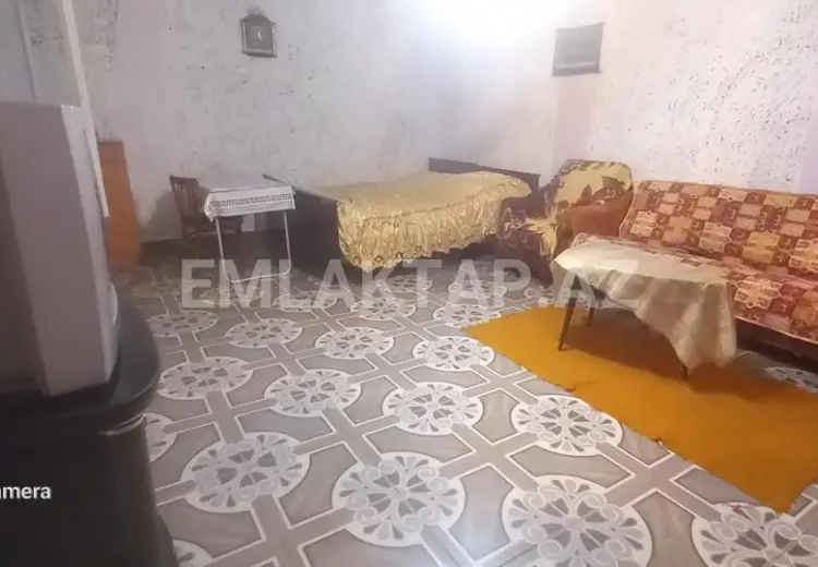 35 000 AZN - 2 otaqlı mənzil Satılır, Qax