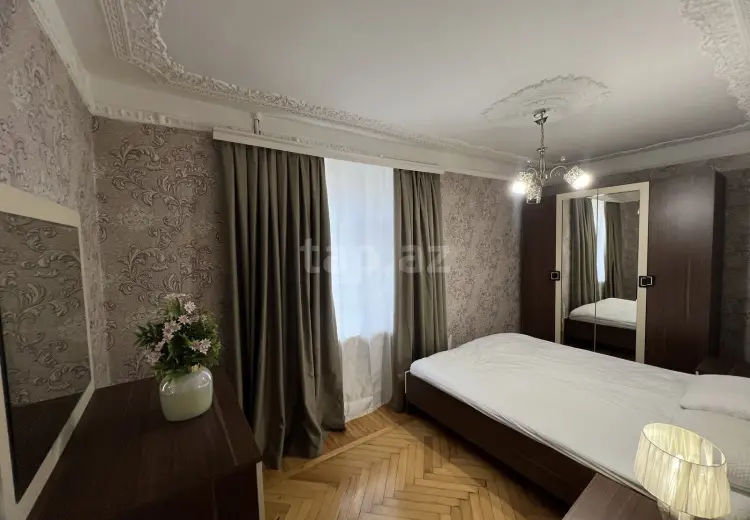 800 AZN - 2 otaqlı mənzil Kirayə (aylıq), Bakı