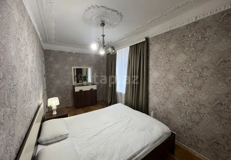 800 AZN - 2 otaqlı mənzil Kirayə (aylıq), Bakı