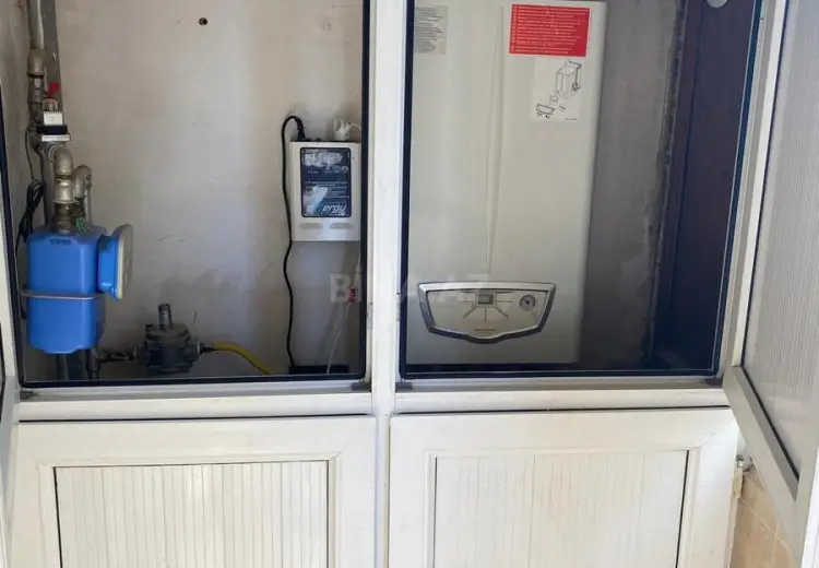 3 otaqlı mənzil Satılır, Badamdar qəs., Səbail, Bakı