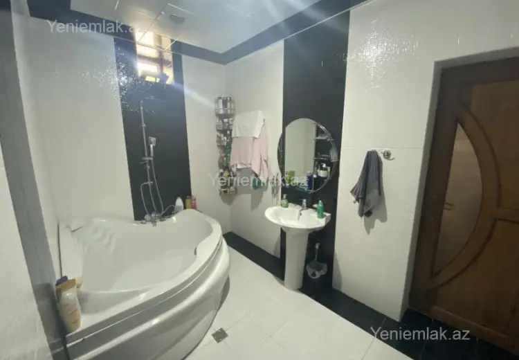 210 000 AZN - 10 otaqlı mənzil Satılır, Novxanı, Abşeron