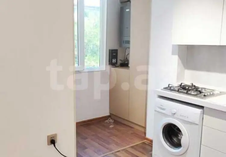 610 AZN - 2 otaqlı mənzil Kirayə (aylıq), Bakı