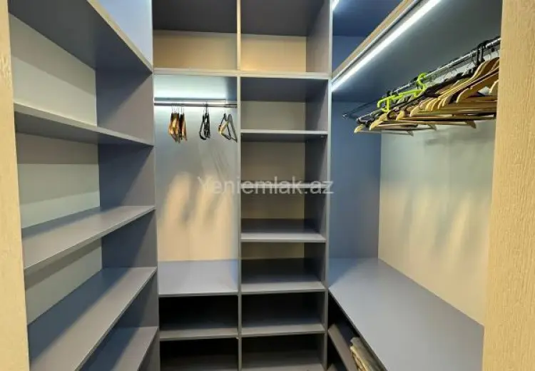 5 000 AZN - 3 otaqlı mənzil Kirayə (aylıq), Səbail, Bakı