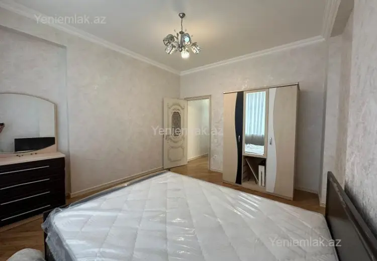 1 200 AZN - 3 otaqlı mənzil Kirayə (aylıq), Yasamal qəs., Yasamal, Bakı